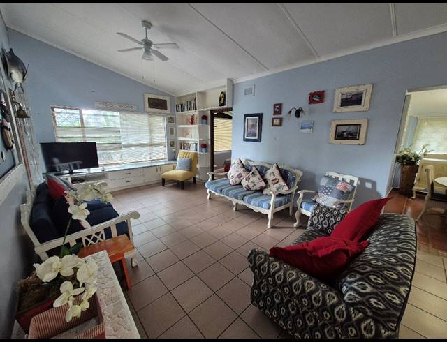 4 BEDROOM HOUSE FOR SALE IN UVONGO